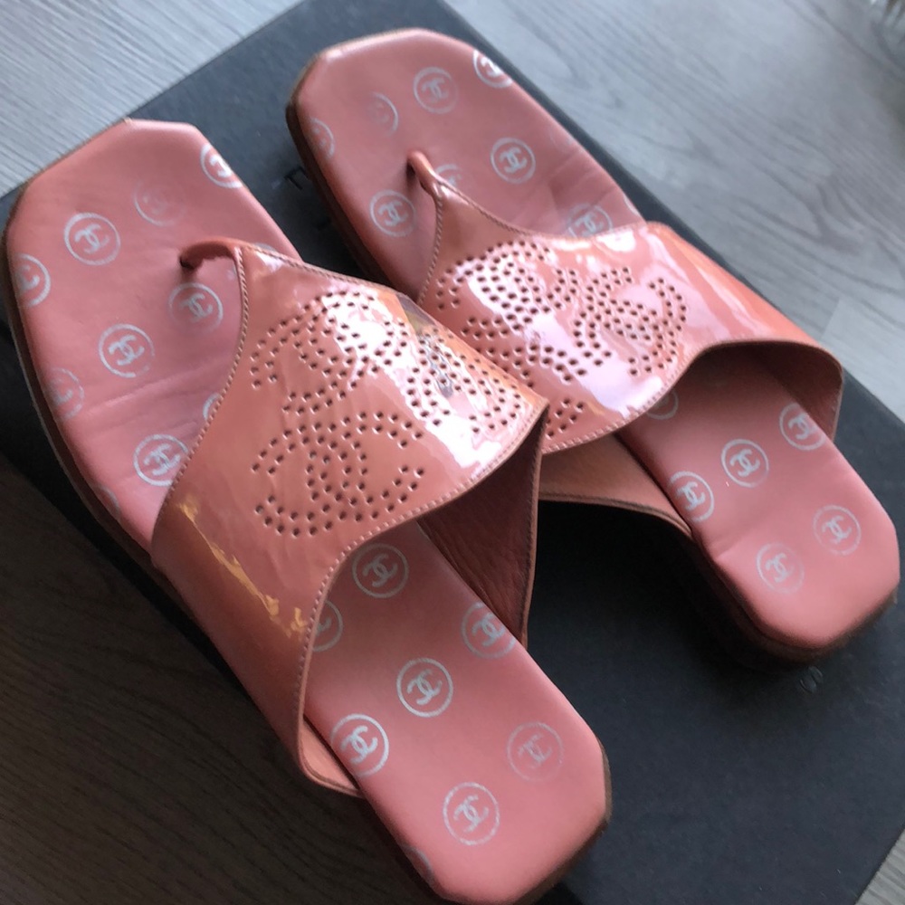 CHANEL Patent Leather Thong Sandal